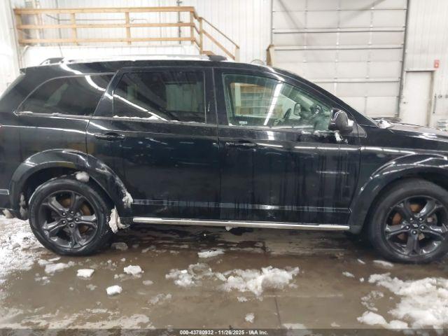 Dodge Journey Crossroad Awd Image 2