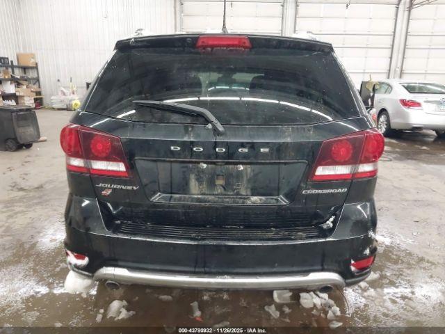 Dodge Journey Crossroad Awd Image 3