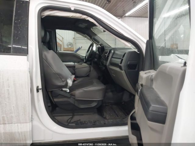 Ford F-350 Xlt Image 4