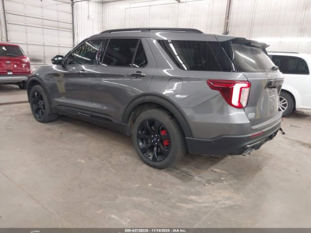 Ford Explorer St Image 16