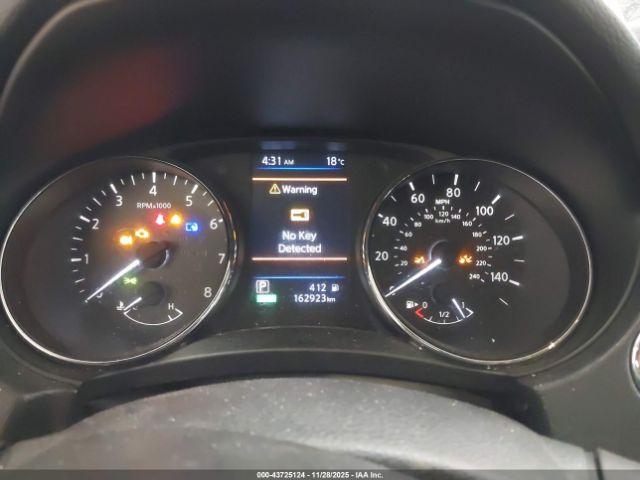 Nissan Rogue Image 6