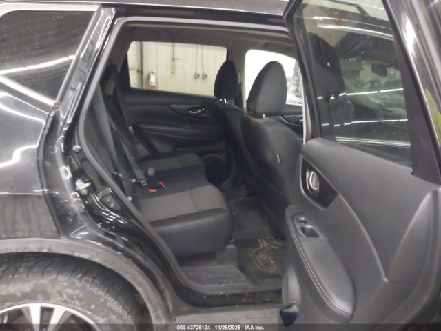 Nissan Rogue Image 10