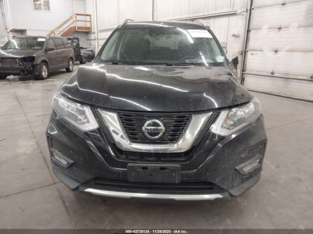 Nissan Rogue Image 13