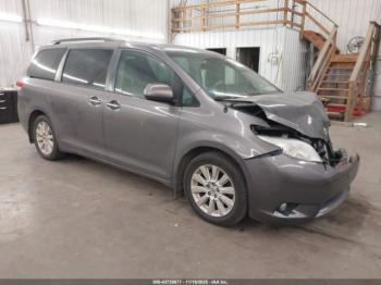  Salvage Toyota Sienna