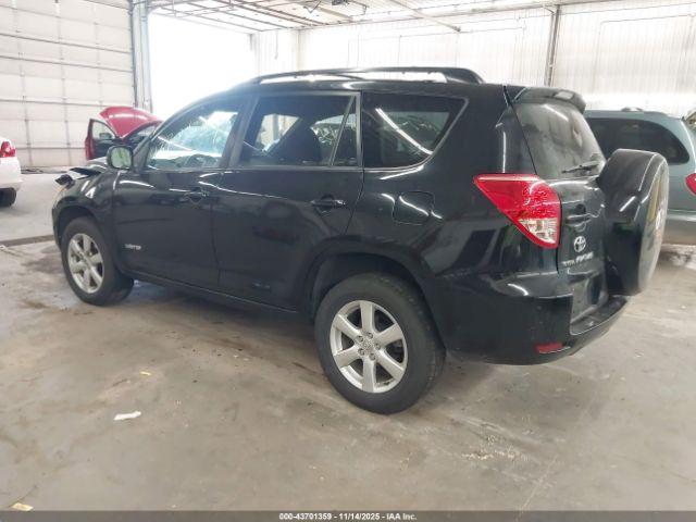 Toyota RAV4 Limited Image 5