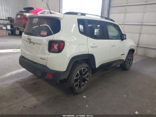 Jeep Renegade Latitude Image 4