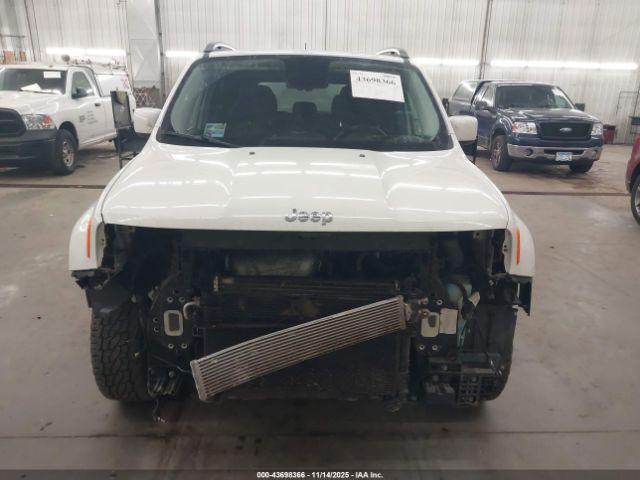 Jeep Renegade Latitude Image 7