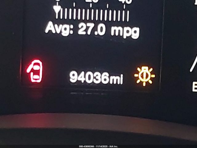 Jeep Renegade Latitude Image 17