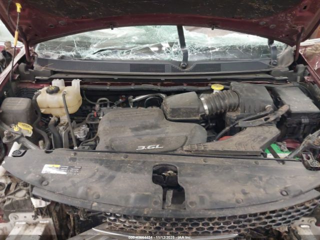 Chrysler Pacifica Touring-l Image 8