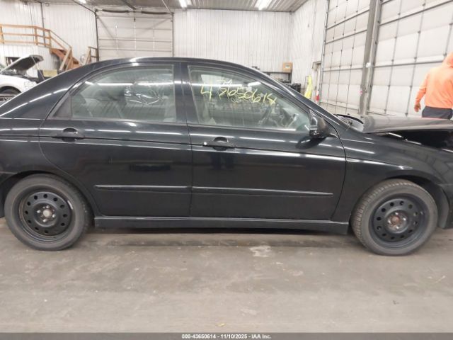 Kia Spectra Image 16