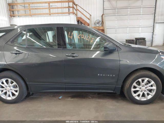 Chevrolet Equinox Ls Image 14