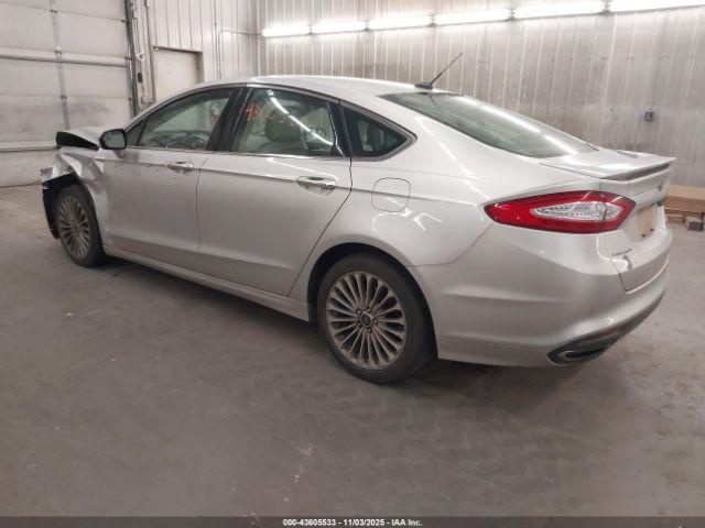 Ford Fusion Titanium Image 3