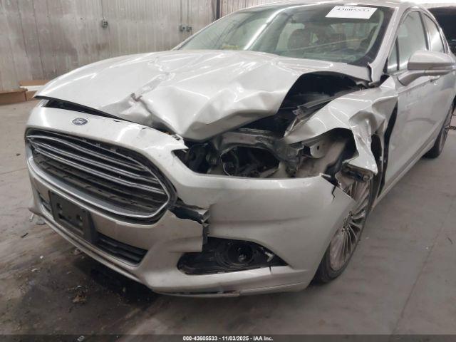 Ford Fusion Titanium Image 8