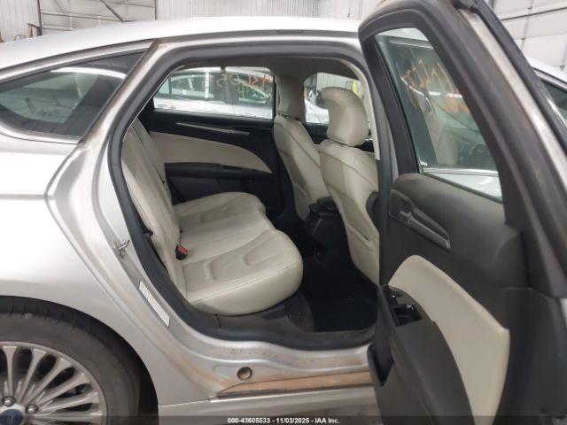 Ford Fusion Titanium Image 11