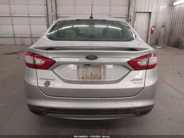 Ford Fusion Titanium Image 14