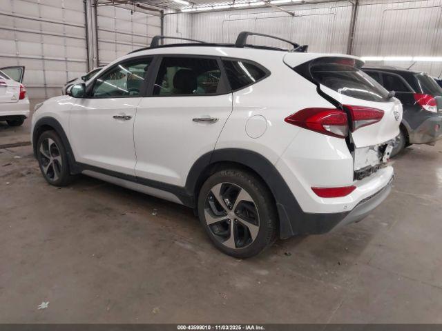 Hyundai TUCSON Limited Image 10