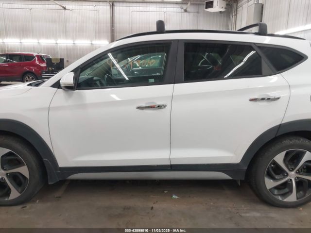 Hyundai TUCSON Limited Image 2