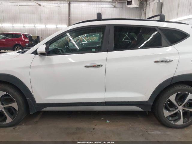 Hyundai TUCSON Limited Image 2