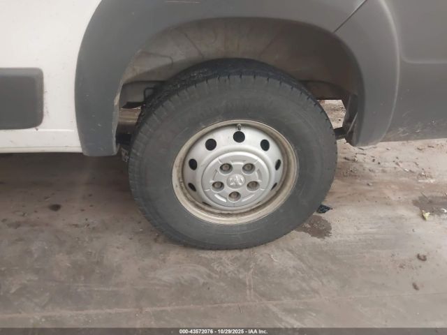 Ram Promaster Low Roof Image 16