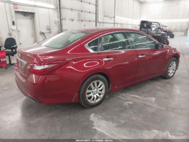 Nissan Altima 2.5 S Image 3