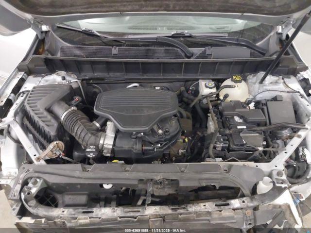 GMC Acadia Denali Image 19