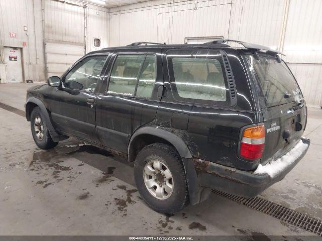 Nissan Pathfinder Image 3