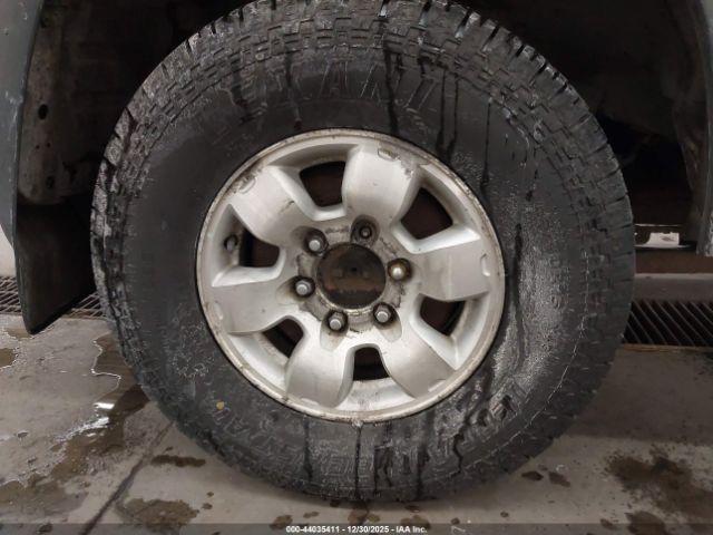 Nissan Pathfinder Image 11