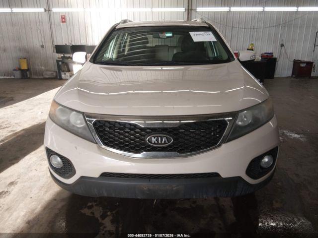 Kia Sorento Lx Image 3