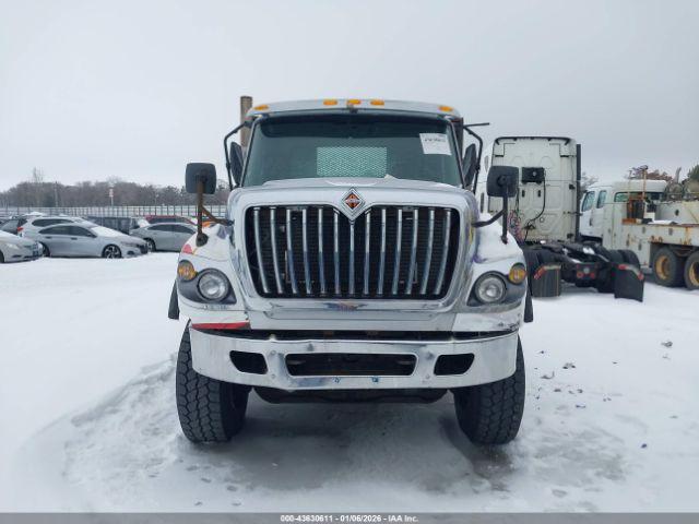 International 7000 7600 Image 9