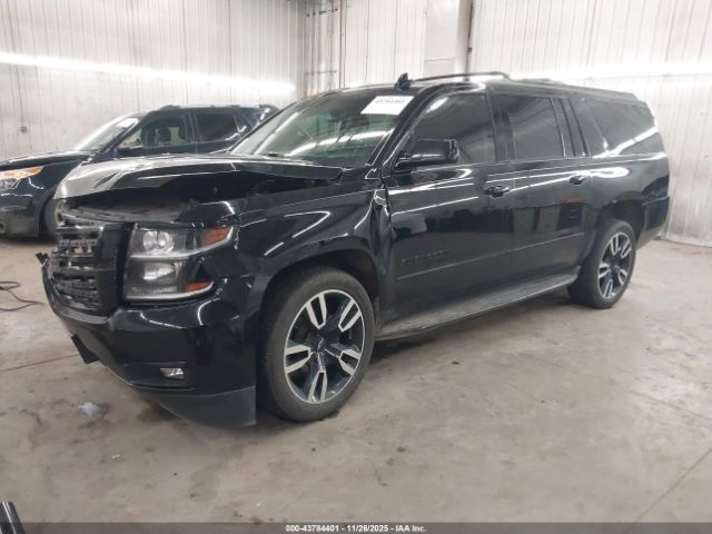 Chevrolet Suburban Premier Image 16