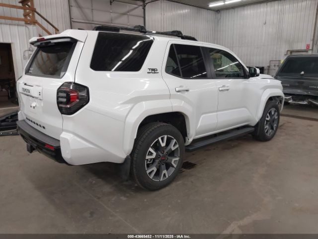 Toyota 4Runner Trd Sport Image 3