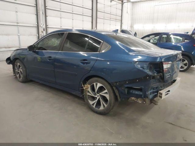 Subaru Legacy Image 13