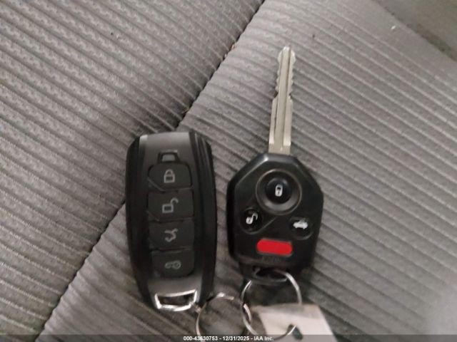 Subaru Legacy Image 9