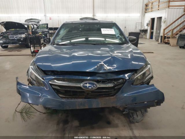 Subaru Legacy Image 5