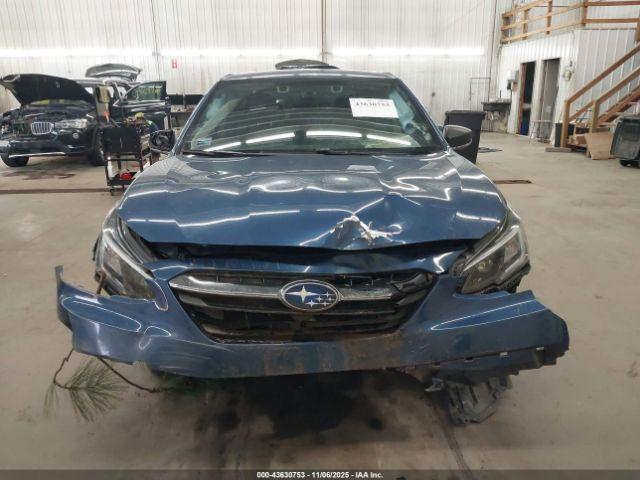 Subaru Legacy Image 5