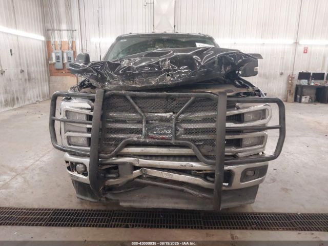 Ford F-350 Lariat Image 8