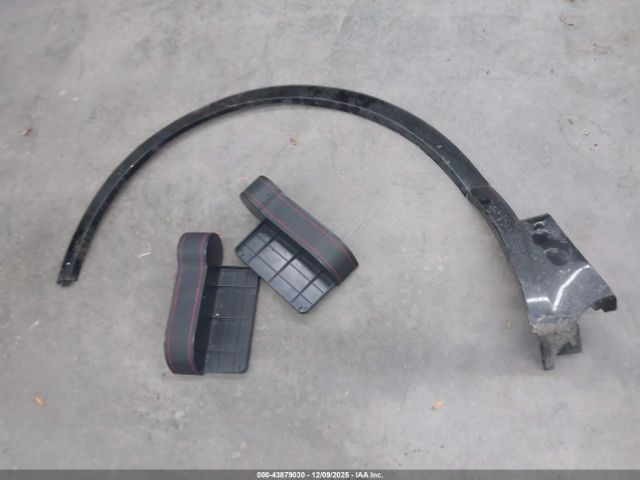 Buick Envision Essence Image 10