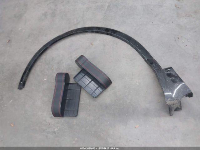 Buick Envision Essence Image 10