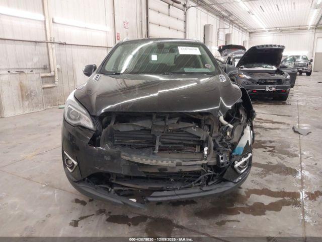 Buick Envision Essence Image 11