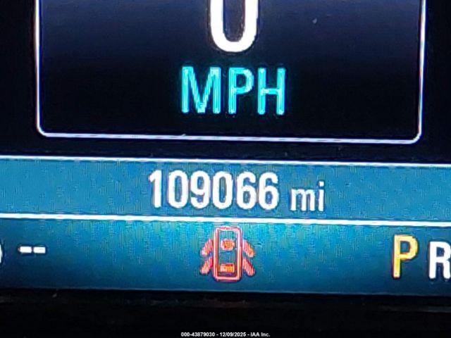 Buick Envision Essence Image 14